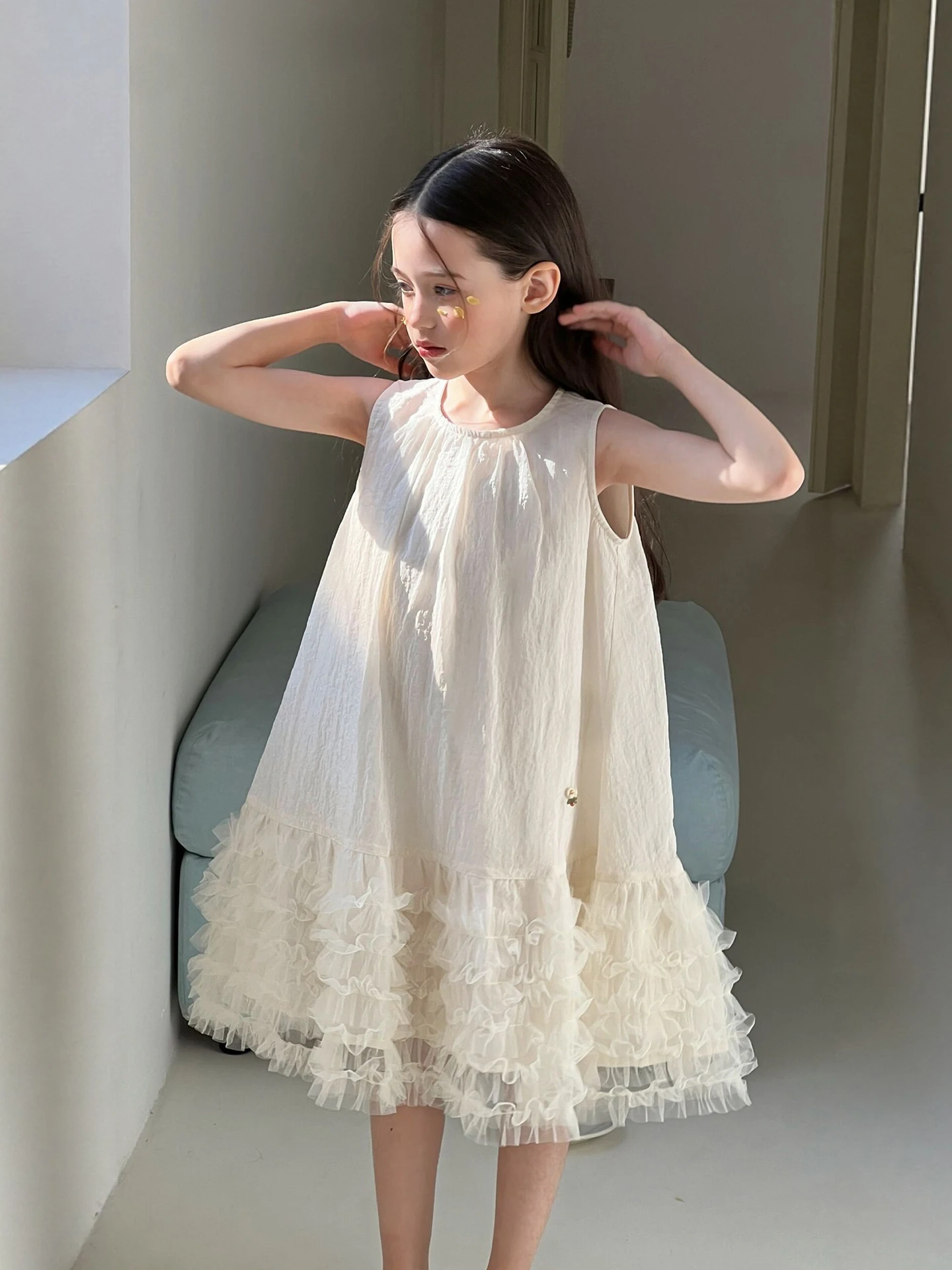 abito-estivo-per-bambine-stile-principessa-con-pizzo-bianco-vestito-casual-a-vita-bassa-e-lunghezza-media-con-gonna-a-trapezio