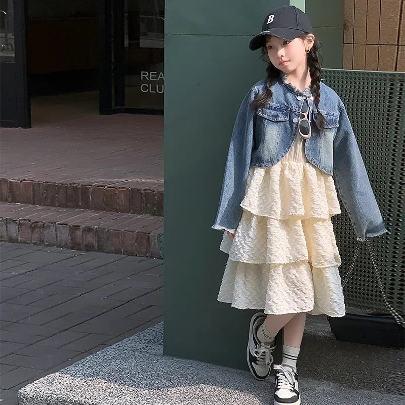 Girl's raw edge denim jacket dress two-piece set Spring and Autumn 2024 new stylish little girl princess dress