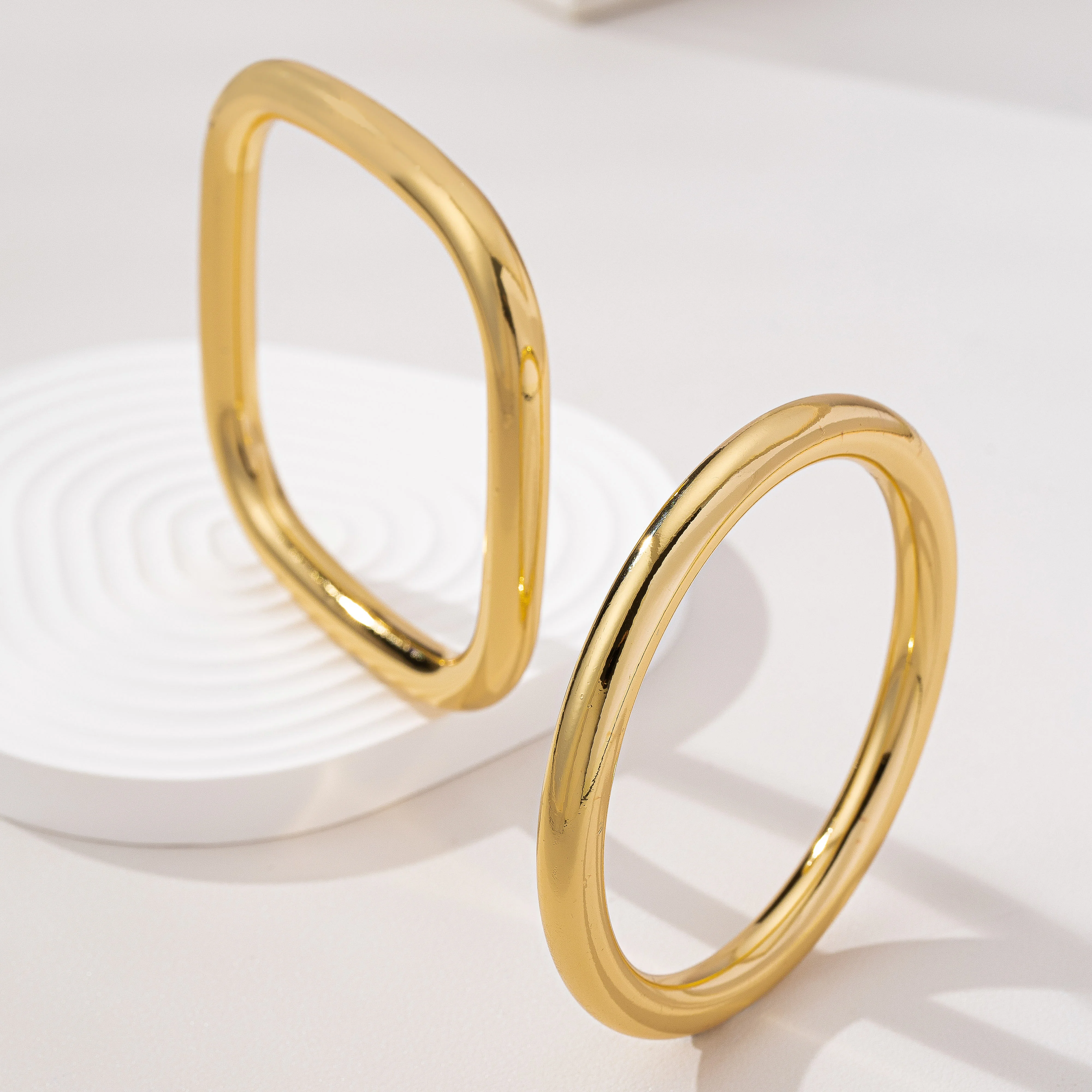 

Fashionable charm square round geometric bracelet set for vacation, beach travel jewelry