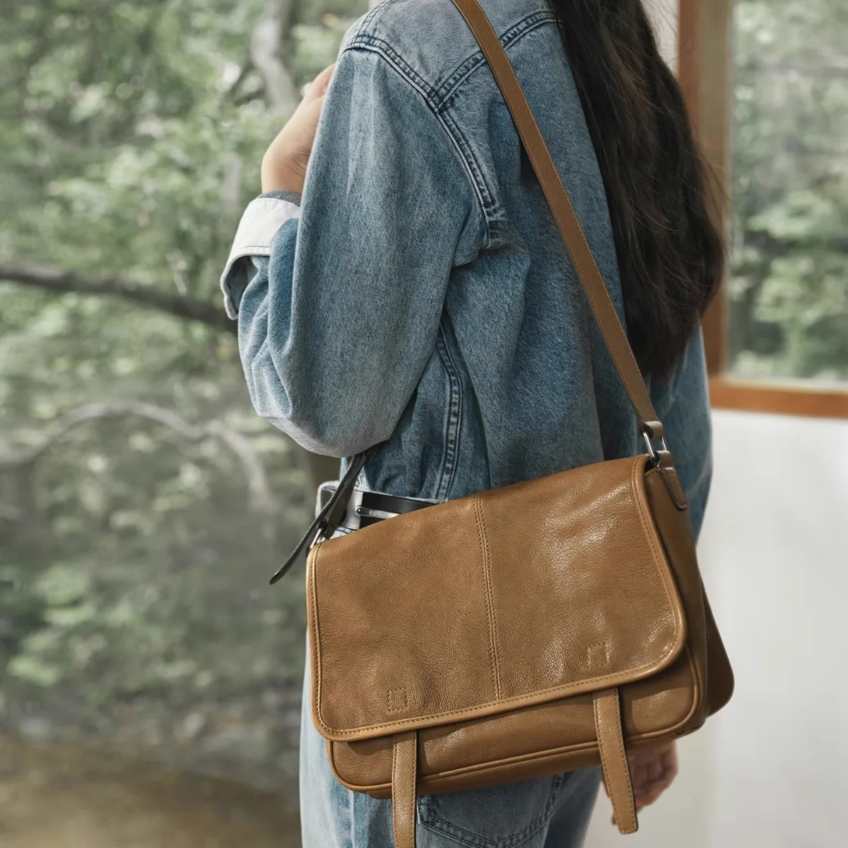 

QIUZHEN Vegetable-Tanned Cowhide Messenger Bag Casual Vintage Commuter Shoulder Bag Crossbody Underarm Bag