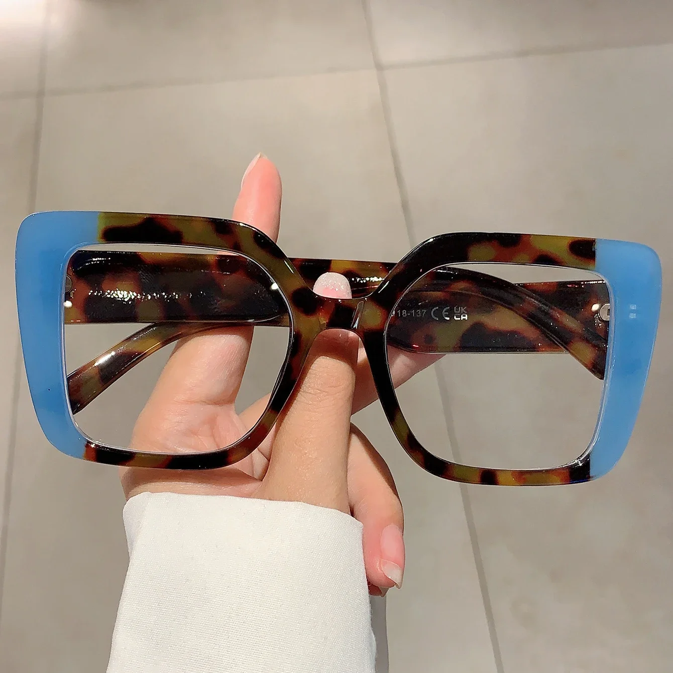 GM LUMIAS نظارات مربعة كبيرة الحجم 2025 جديدة عتيقة متعددة الألوان حافة نظارات نسائية تصميم عصري إطارات بصرية غير وصفة طبية