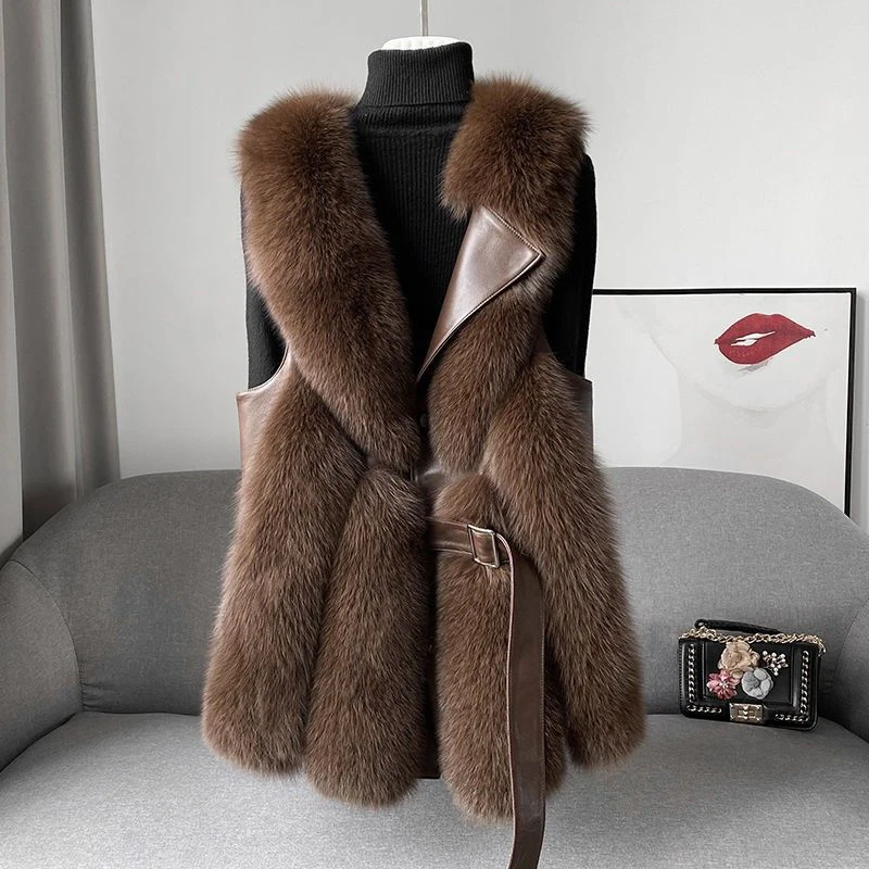 Faux Fur Vest Coat Women's Lapel Sleeveless Buckle Slim Fit Teddy Coat 2023 Autumn High Street Plush Fur One Piece Jacket