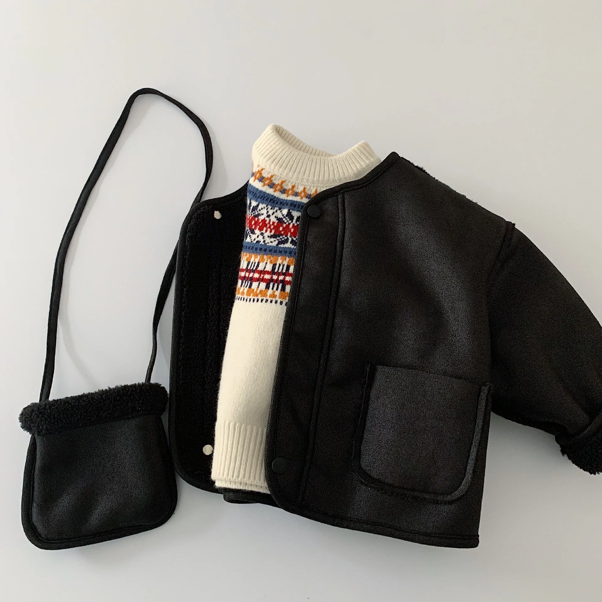 2025 Winter New Product Children's Coat Trendy Korean Edition Boys' and Girls' Small Backpack Composite Jacket