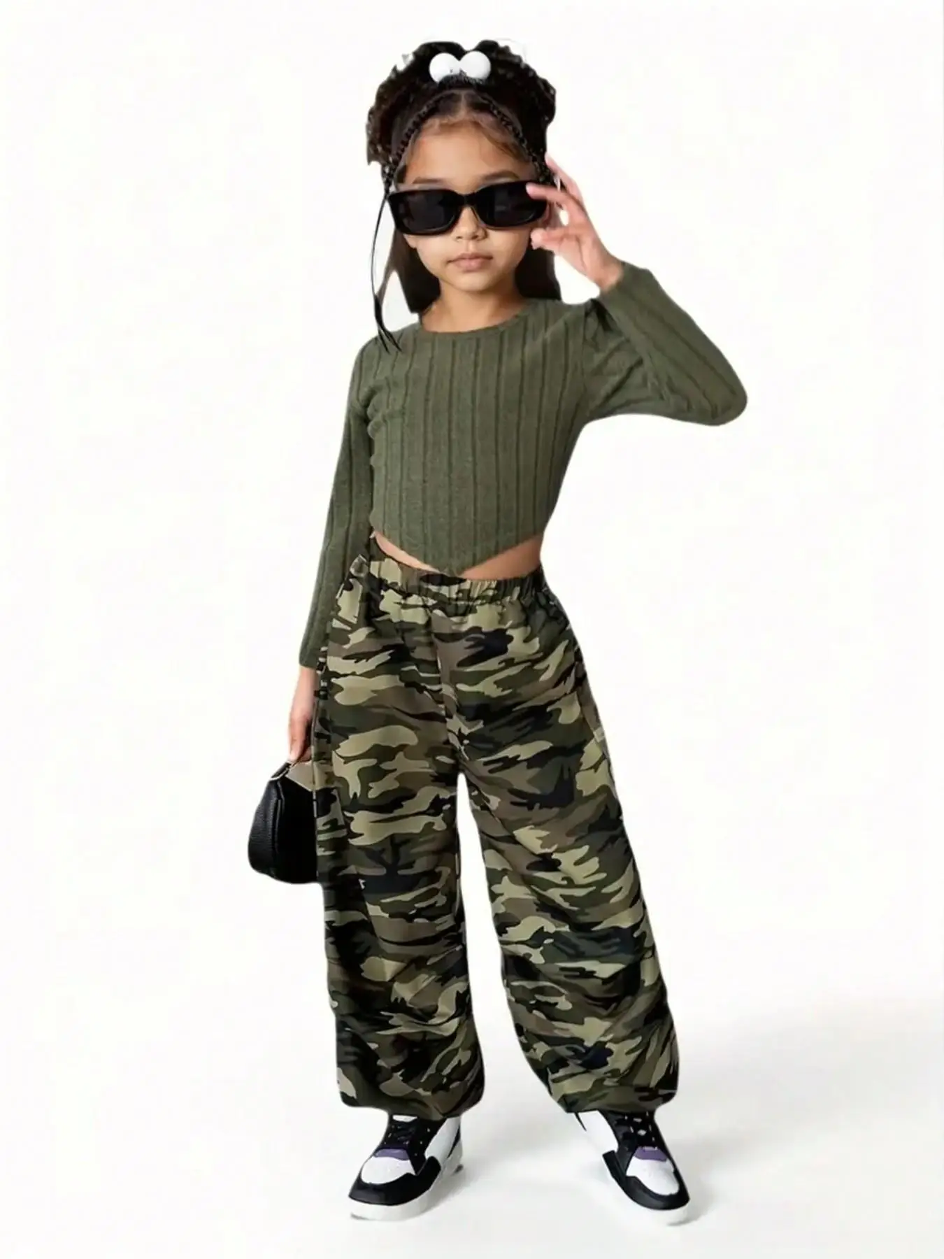 Sportliches, lässiges Langarm-Oberteil und Camouflage-Hose für Mädchen, 2-teiliges Set, enganliegend, ohne Knöpfe, Allover-Print, ohne Reißverschluss – Detail 7