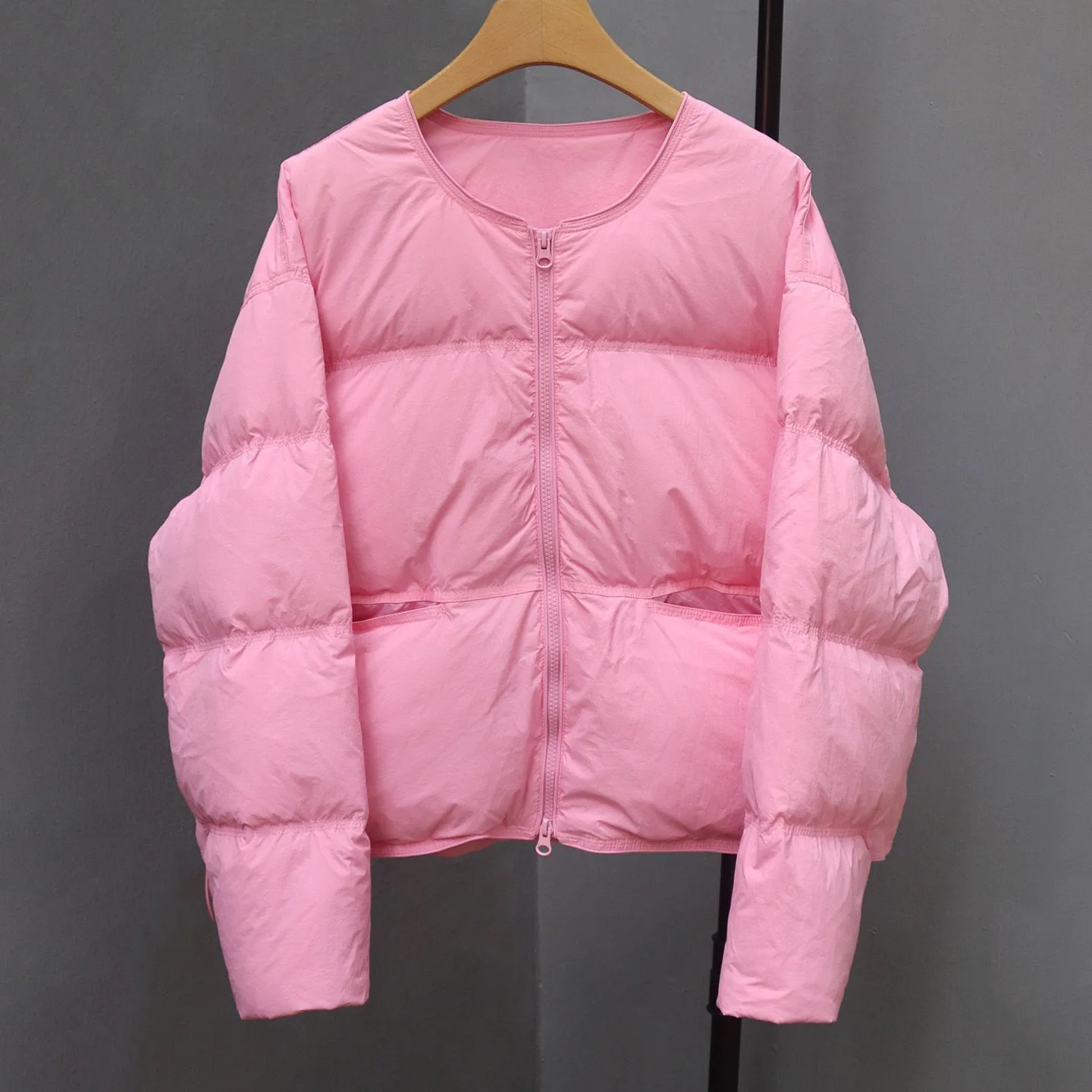 

Winter Candy Color Lightweight Parka New White Down Jacket Women's White Duck Down Puffer Jacket Round Neck Short Coat