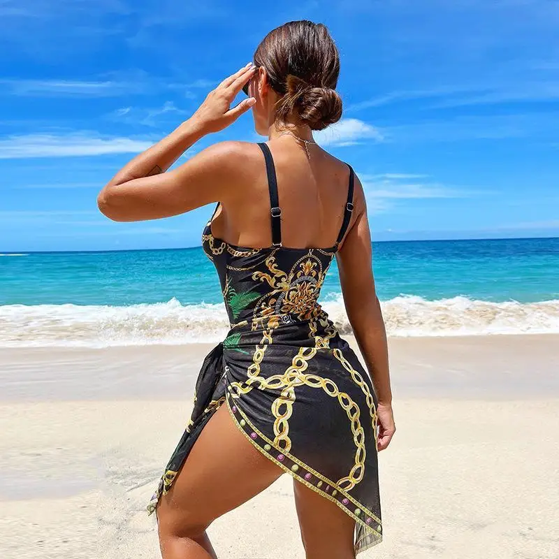 Europe And The United States Foreign Trade New Fashion One-Piece Swimsuit Women's Beautiful Back Printed Bikini Blouse Two-Piece