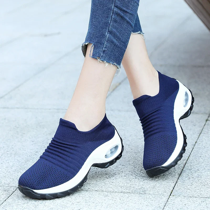 Damen-Walking-Trainer, modische Fly-Weave-Socken-Sneaker, atmungsaktive, bequeme Pflegeschuhe, lässige Plateau-Loafer, rutschfest – Detail 10