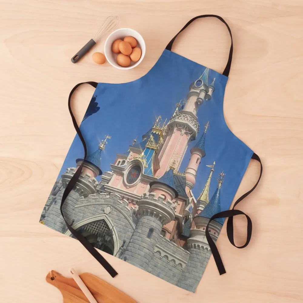 

Up Close Castle Apron For Hairdresser Woman Work Apron