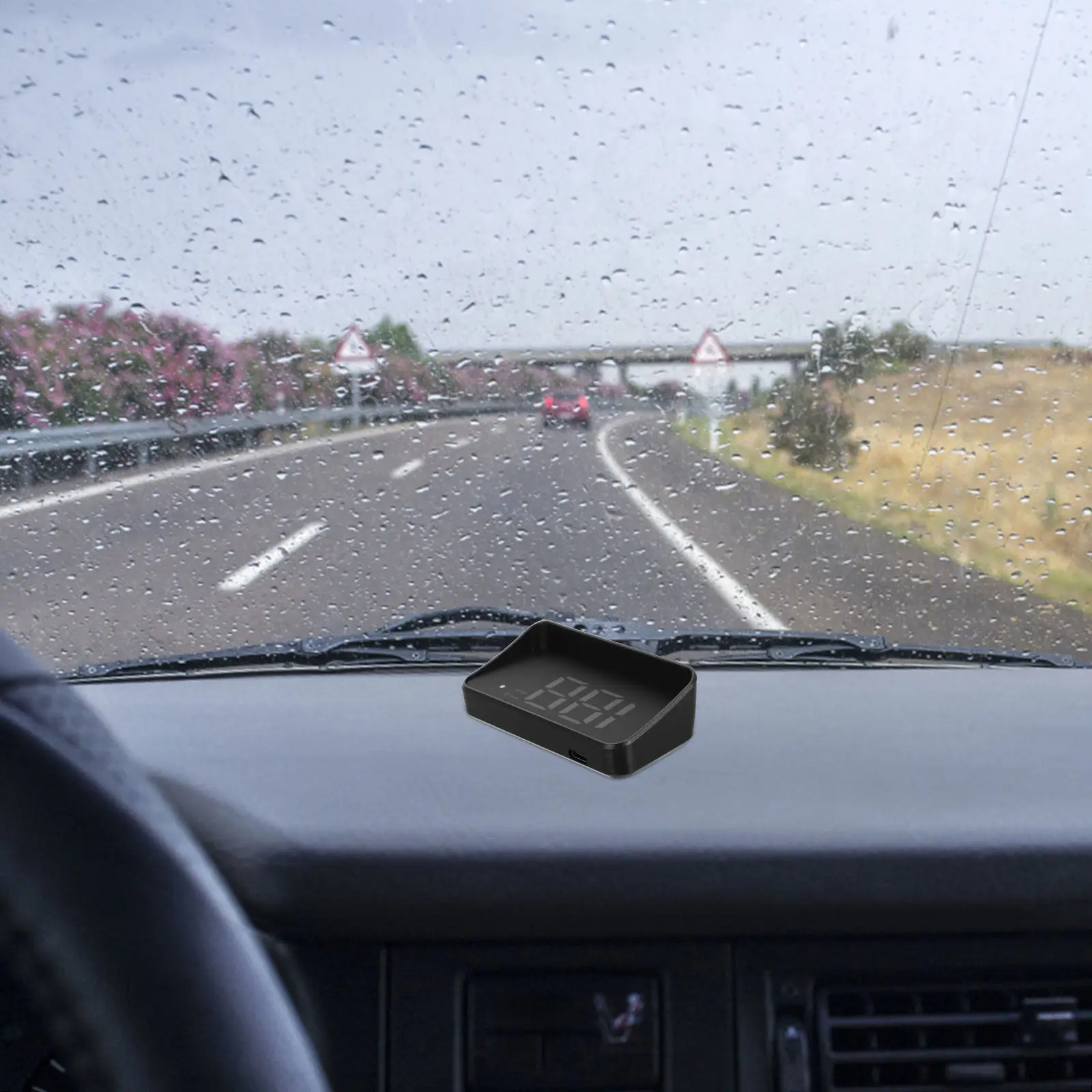 

1 комплект автомобильного HUD-дисплея: высокоточный спидометр в реальном времени, крепление на приборную панель для всех автомобилей, универсальный проекционный дисплей скорости