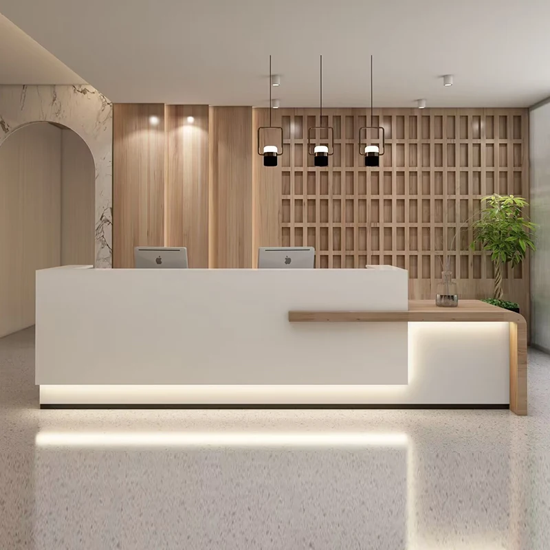 

Настраиваемая современная простая стойка ресепшн из массива дерева с лаковым покрытием для офиса, бара, компании, клиники, отеля, ресторана, спа-салона