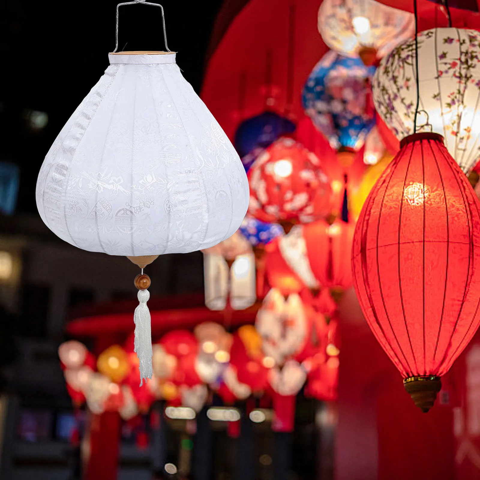 

Tassel Cloth Lanterns Decorative Hanging Outdoor Garden Party Festive Holiday Solar Lighting Cloth Lanterns for Patio