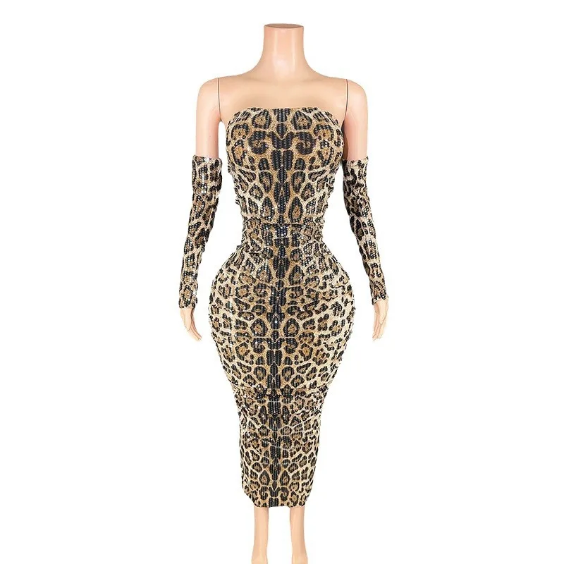 High-end เซ็กซี่เสือดาวพิมพ์ด้านบนสะโพกชุด SLIM FIT และบาง Backless Temperament Spice สาว Designer ชุดราตรีหรูหรา