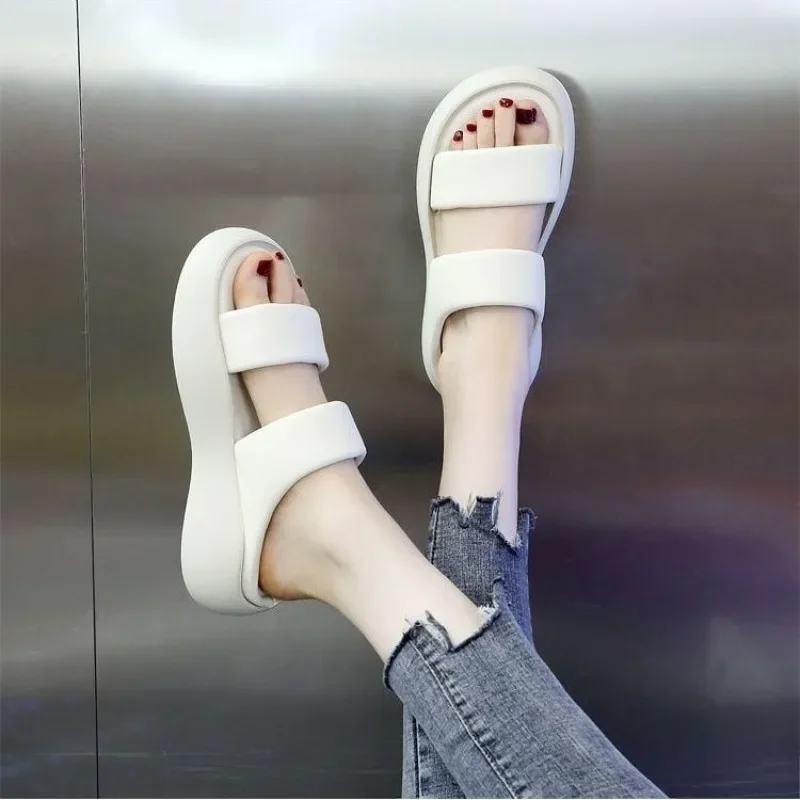 Women's Slippers And Ladies Sandals On Beach Shoes High Up To 5cm Heel Slides Top Designs 2025 New In Low Price 2024 Luxury 39