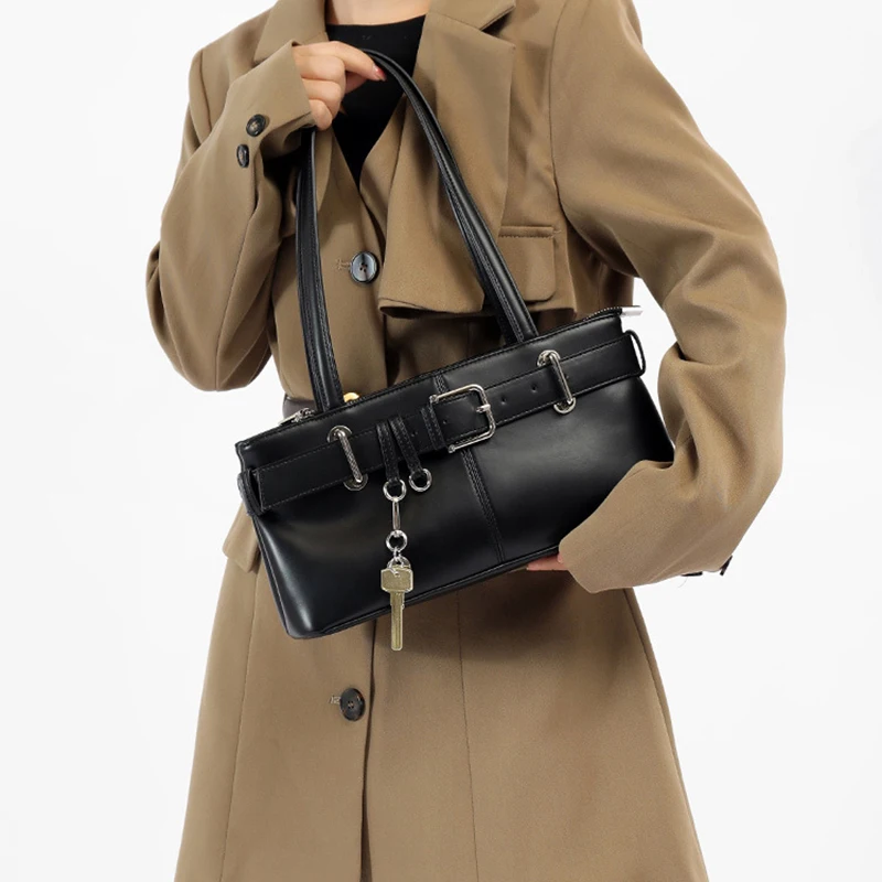 

Retro Keychain Bag New Faion Trend Mat Motorcycle Single oulder Underarm Bag for Youth Leisure