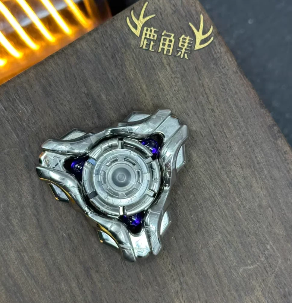 Used EDC STANLE Star Arrow Steel spinner fidget decompression toy
