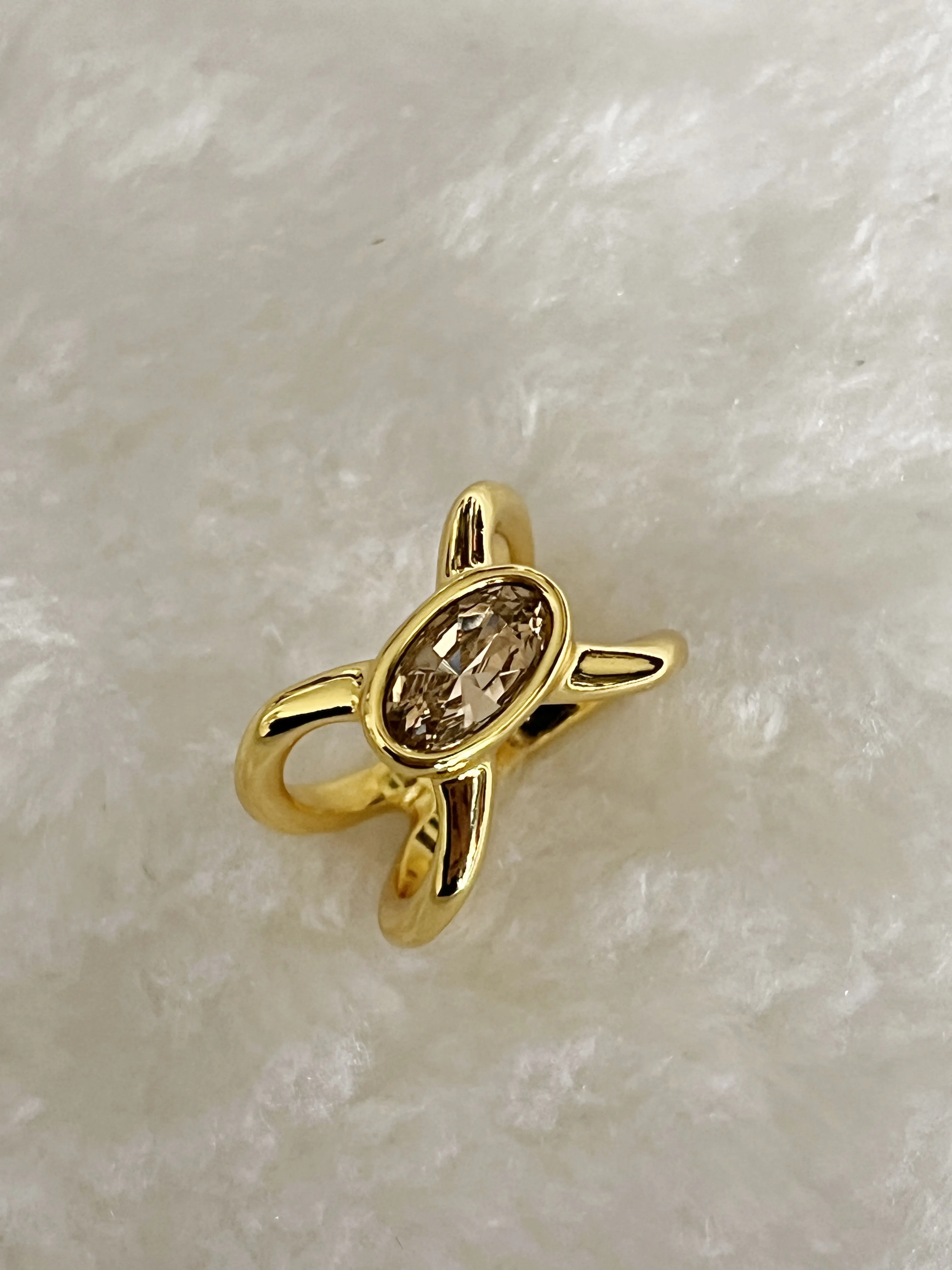 2022 New Version UNO DE 50 Fashionable Silver Plated 14k Yellow Gold Charm Ring Niche Jewelry Gift