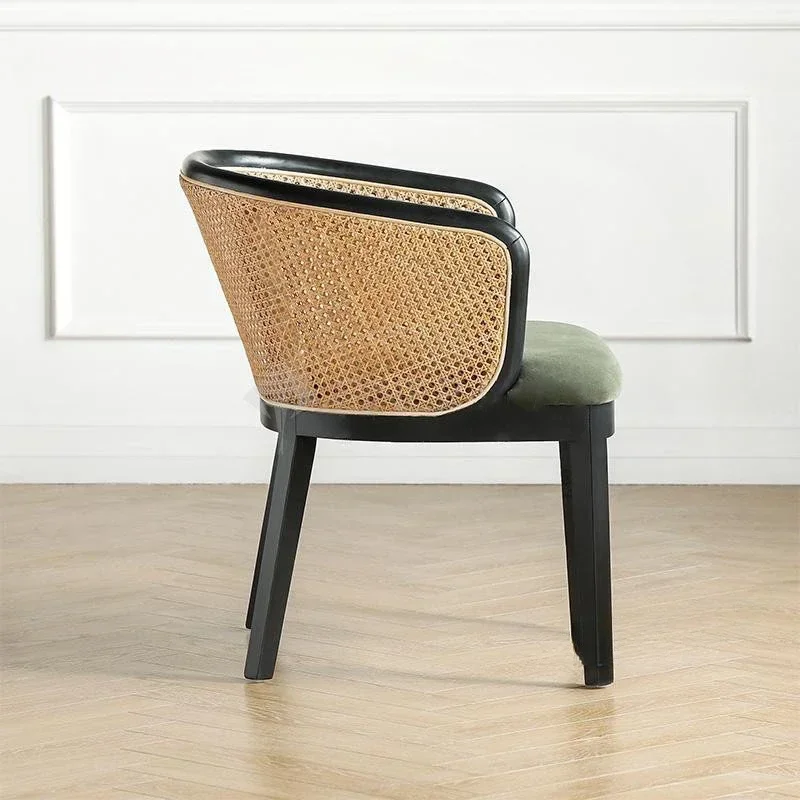 أثاث غرفة الطعام كراسي تناول الطعام المصنوعة من الخشب الصلب ومسند الظهر الحديث كرسي الطعام البسيط كرسي الترفيه والدراسة الإبداعية