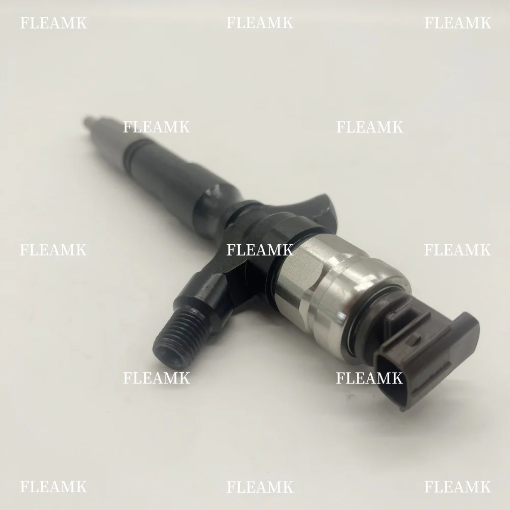 High Quality Diesel Common Rail Injector 295050-0620 23670-30420 for TOYOTA VIGO 2.5 VNT 2KD TOYOTA Hilux Hiace