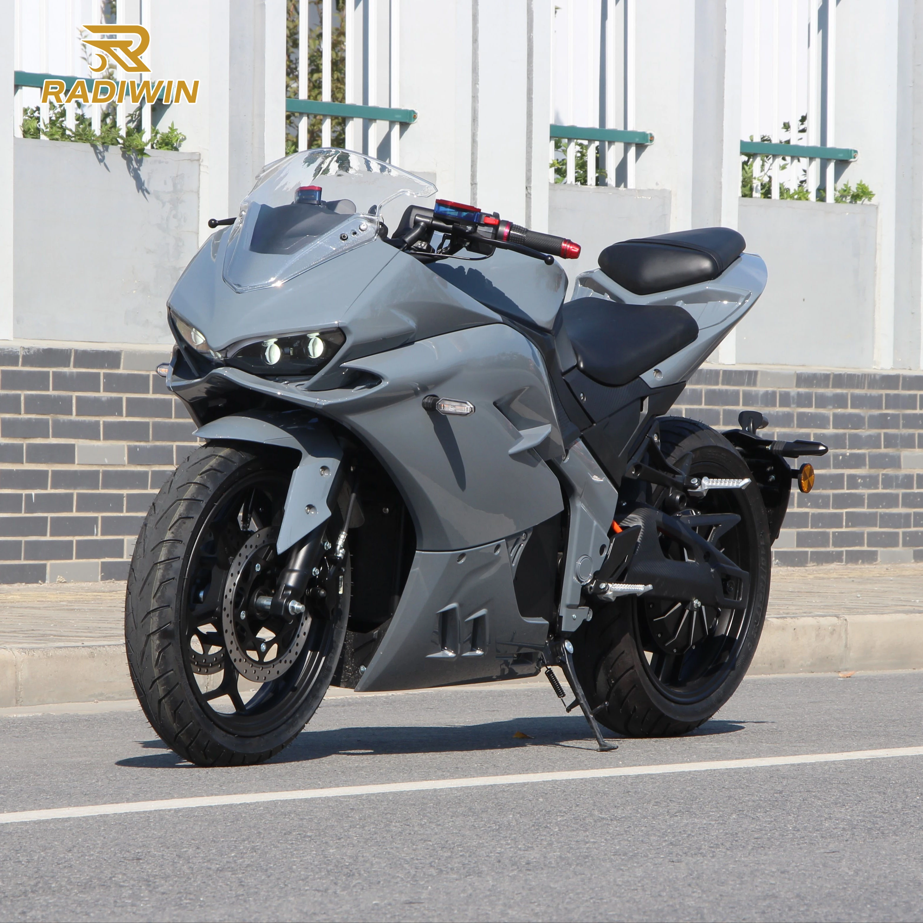 bssNew product launch 3000W electric racing motorcycle 72V lithium battery