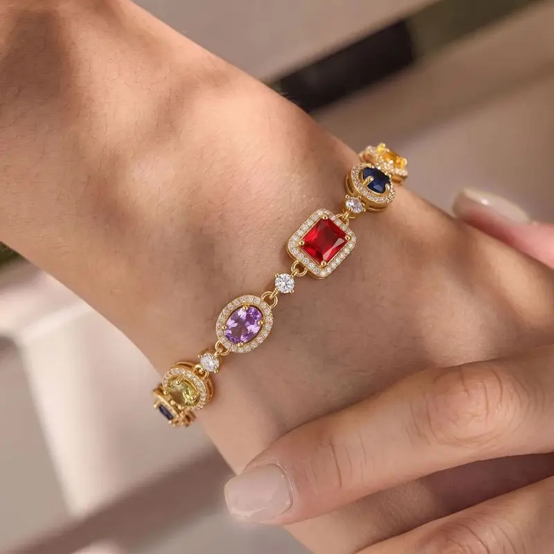 Sweet Bracelet With Copper Inlay And Zirconia Stones, A Fashionable And High-End Accessory That Complements Any Outfit