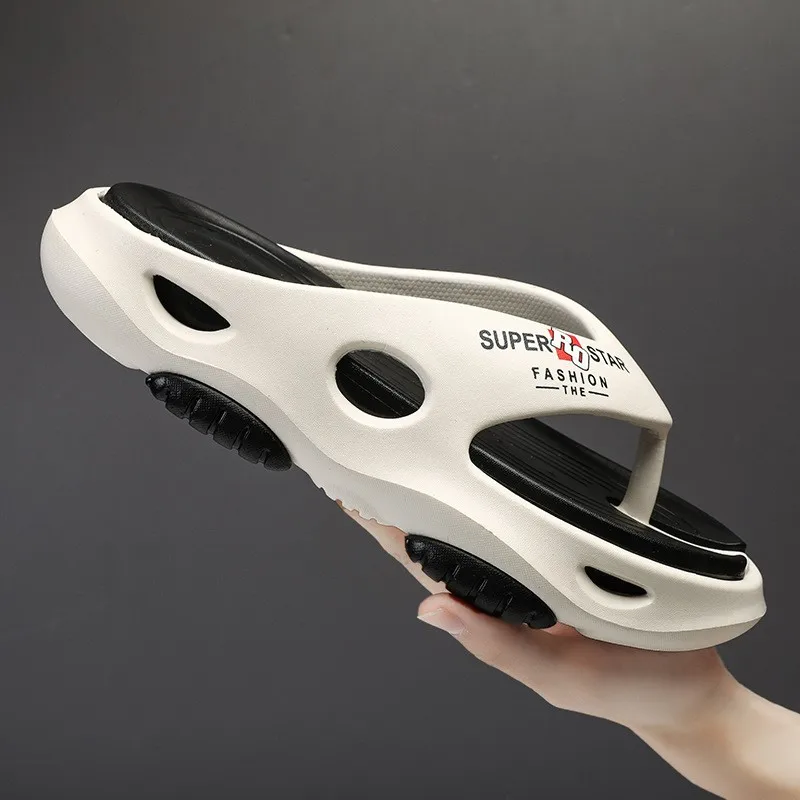 

Модные новые мужские шлепанцы, крутые мужские мягкие тапочки из ЭВА, мягкие тапочки на толстой подошве, уличные пляжные шлепанцы, модная обувь, мужские сандалии