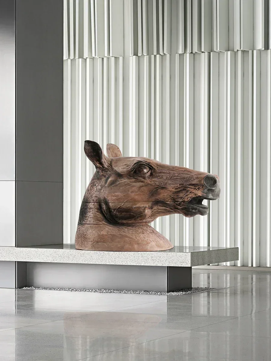 

Hotel Lobby Hallway Solid Wood Horse Head Sculptured Ornaments