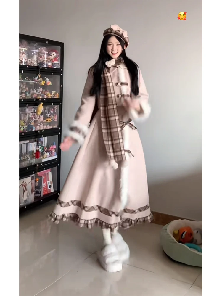 

Winter 2025 Warm Plaid Splicing Woolen Scarf Coat Half-length Skirt Set Women Sweet Style Fashionable Three-piece Suit