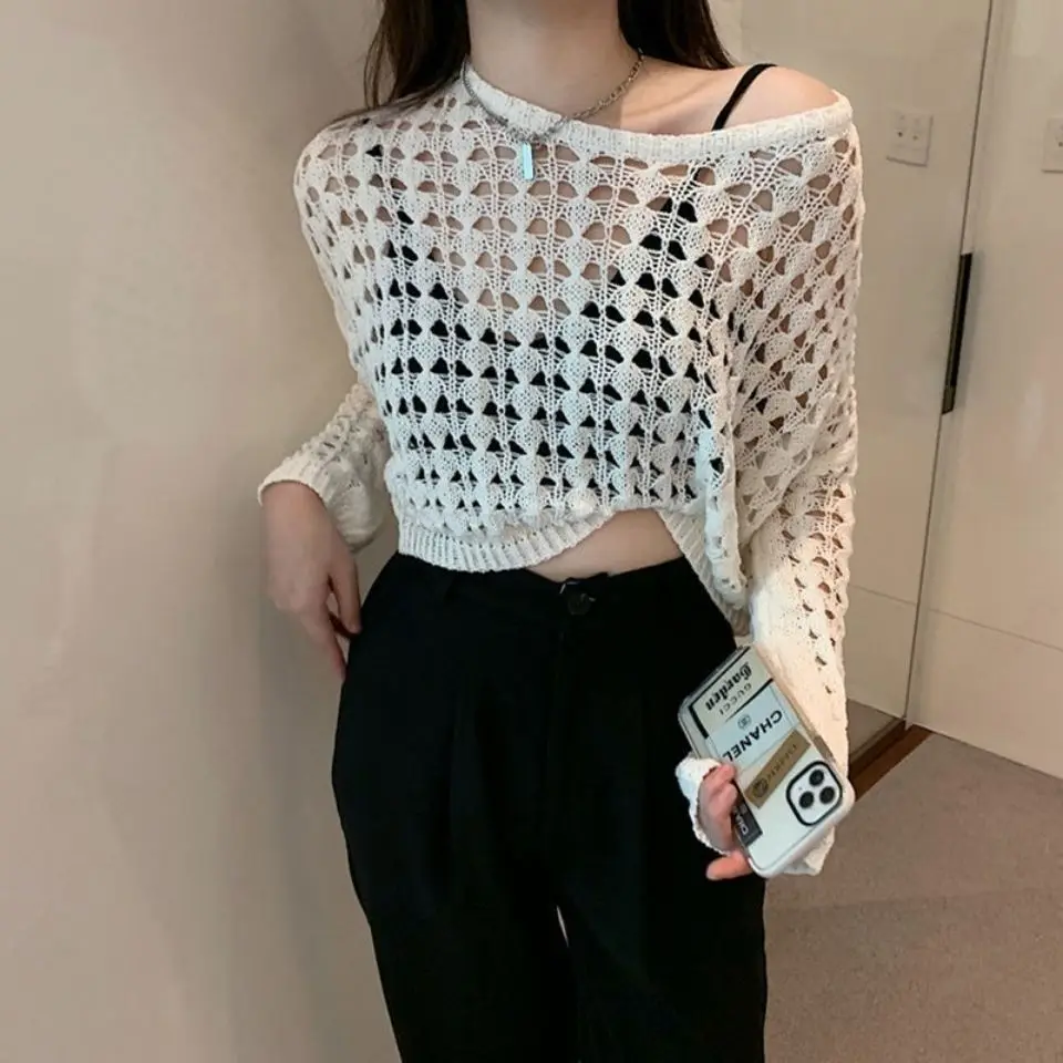 

Women's knitted sweater short Korean version loose fitting outerwear hollowed out white sweater Spring/Summer new long sleeved j