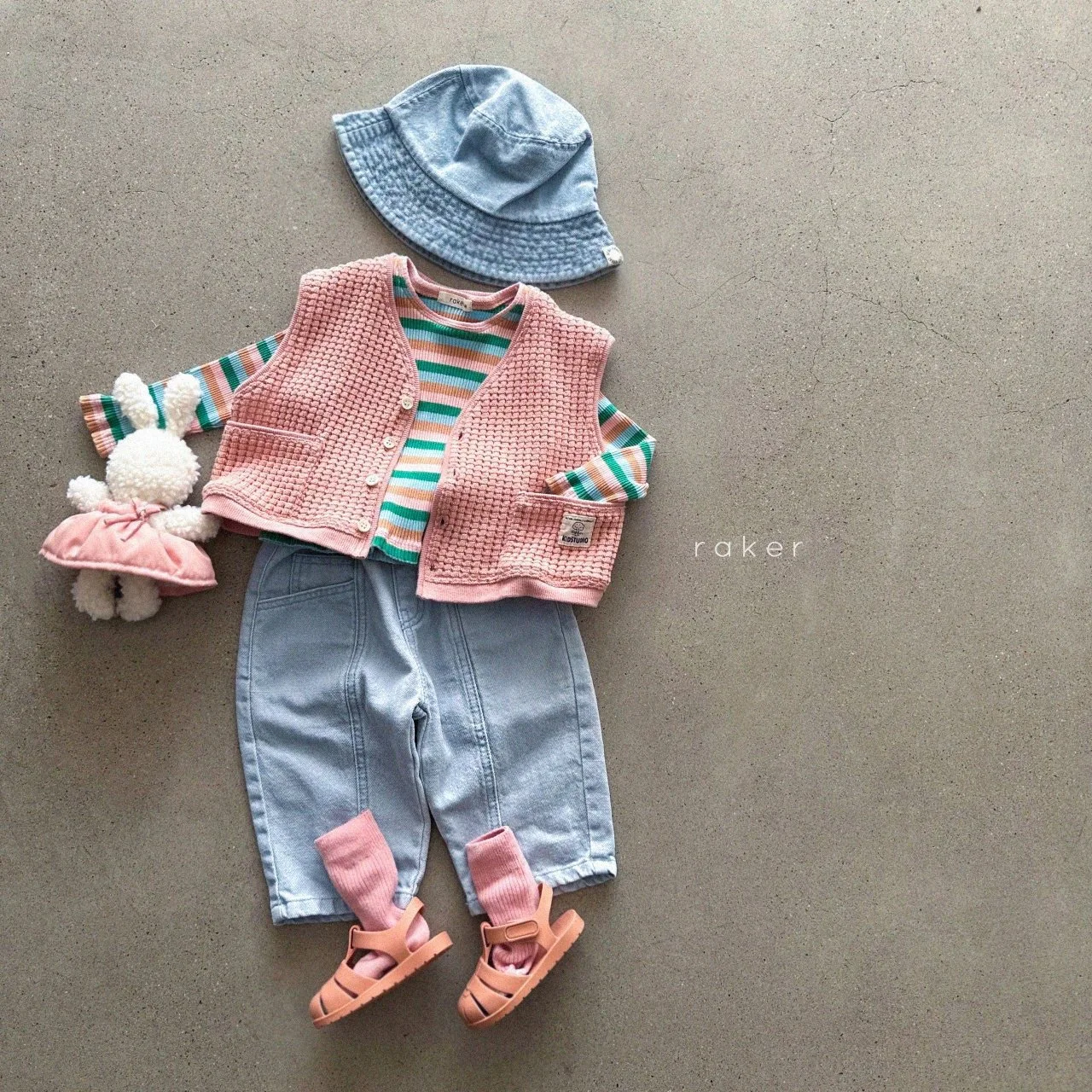 

2025 Spring New Baby Girl Fashion Striped Bottoming Shirt Cotton Infant Long Sleeve Tops Toddler Girl Ribbed Casual Clothes