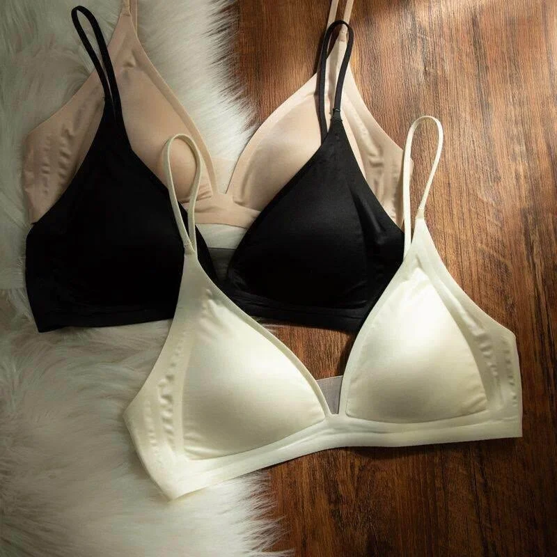Seamless Thin Satin Bra Women Deep V Narrow Strap  Cup Smooth Anti-Sagging Auxiliary Breast Removal Underwear