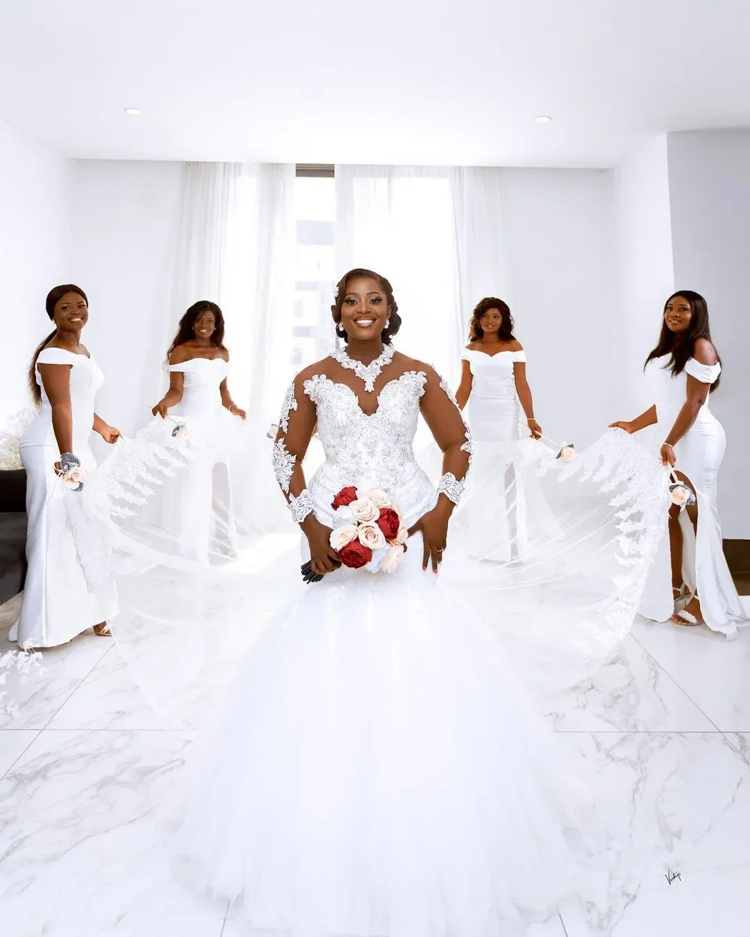 Aangepaste witte volledige kant zeemeermin trouwjurken kristallen pure hals vintage sexy bruidsjurken jurk