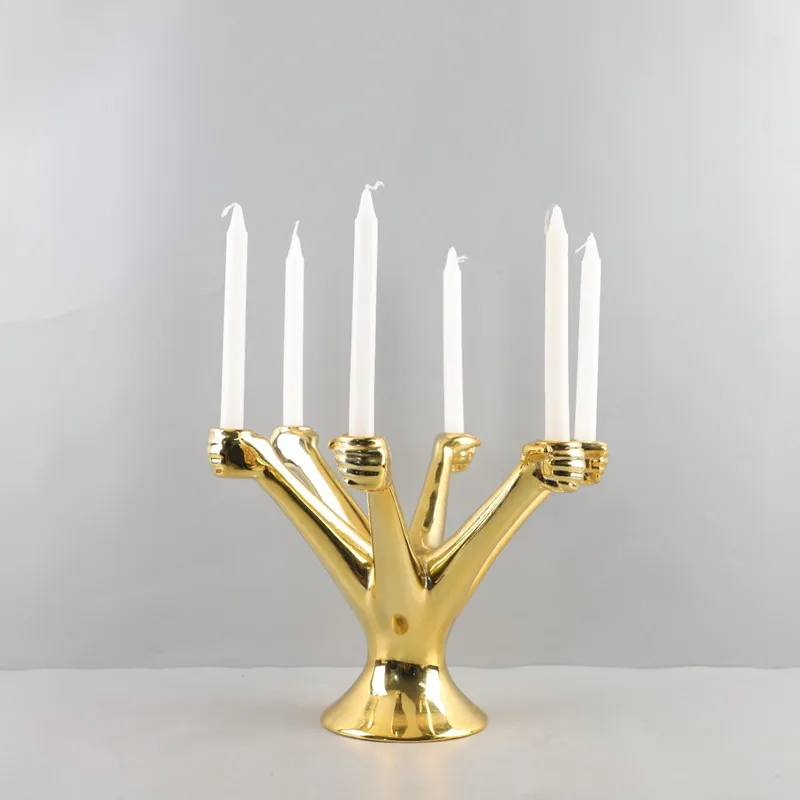 

Golden Resin Wrist Palm Candle Holder, Restaurant and Hotel Decoration Candle Holder, Living Room Desktop Decoration Ornament