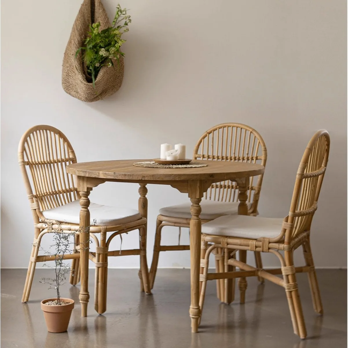 

Wholesale real rattan hand-woven antique rattan dining chair courtyard homestay living room home designer retro chair