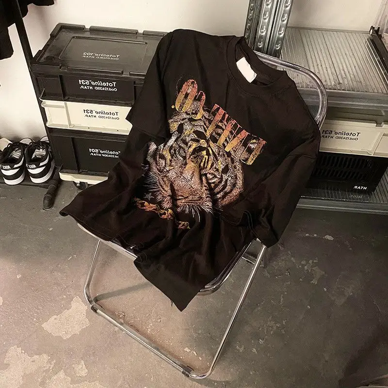T-shirt à manches courtes imprimé graphique tigre pour femmes et hommes, Streetwear coréen surdimensionné, T-shirt esthétique pour dames, été
