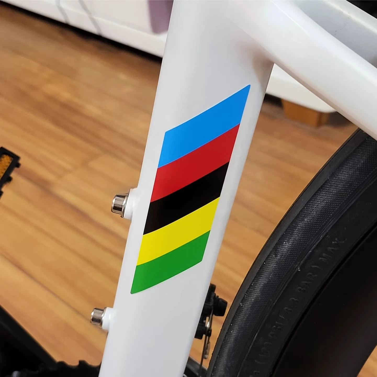 

Vinyl Decal for Mountain Bike Forks, Handlebars, Upper Tubes Rainbow Track Bike Stripe Sticker, Water and Sun Protection