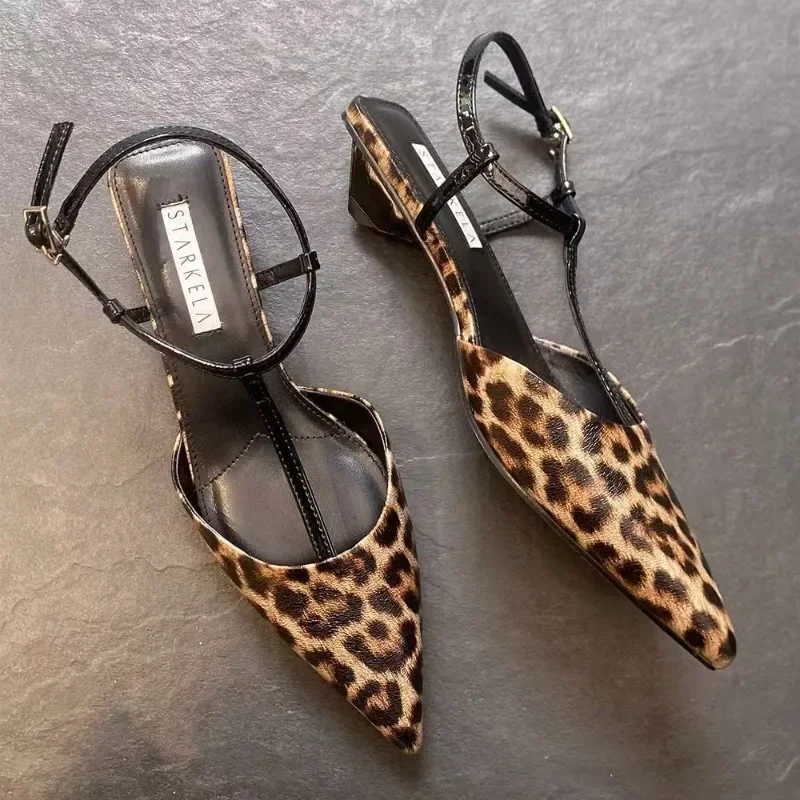 

2025 Spring/Summer New Retro Leopard Pattern Pointed Cat Heel Sandals Simple, Sexy, Comfortable High Heels