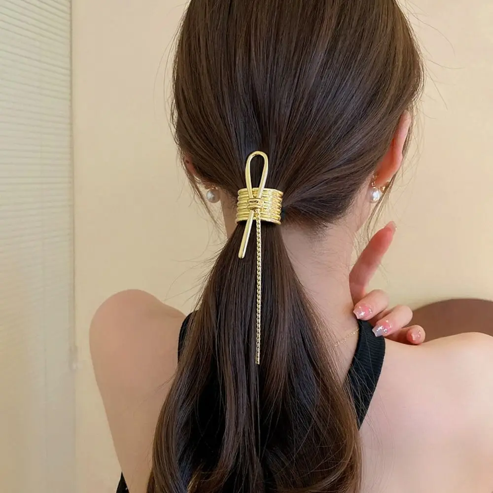 

Irregular Metal Bowknot Hair Claws Girl Fashion Low Ponytail Clips Fixed Hairpin Claw Clip Hair Accessories for Women Headwear