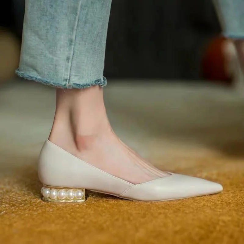 Low Heel Elegant Pointed Toe Pearl Shoes for Woman 2024 Formal Women\'s Summer Footwear White on Offer Slip Promotion Comfortable