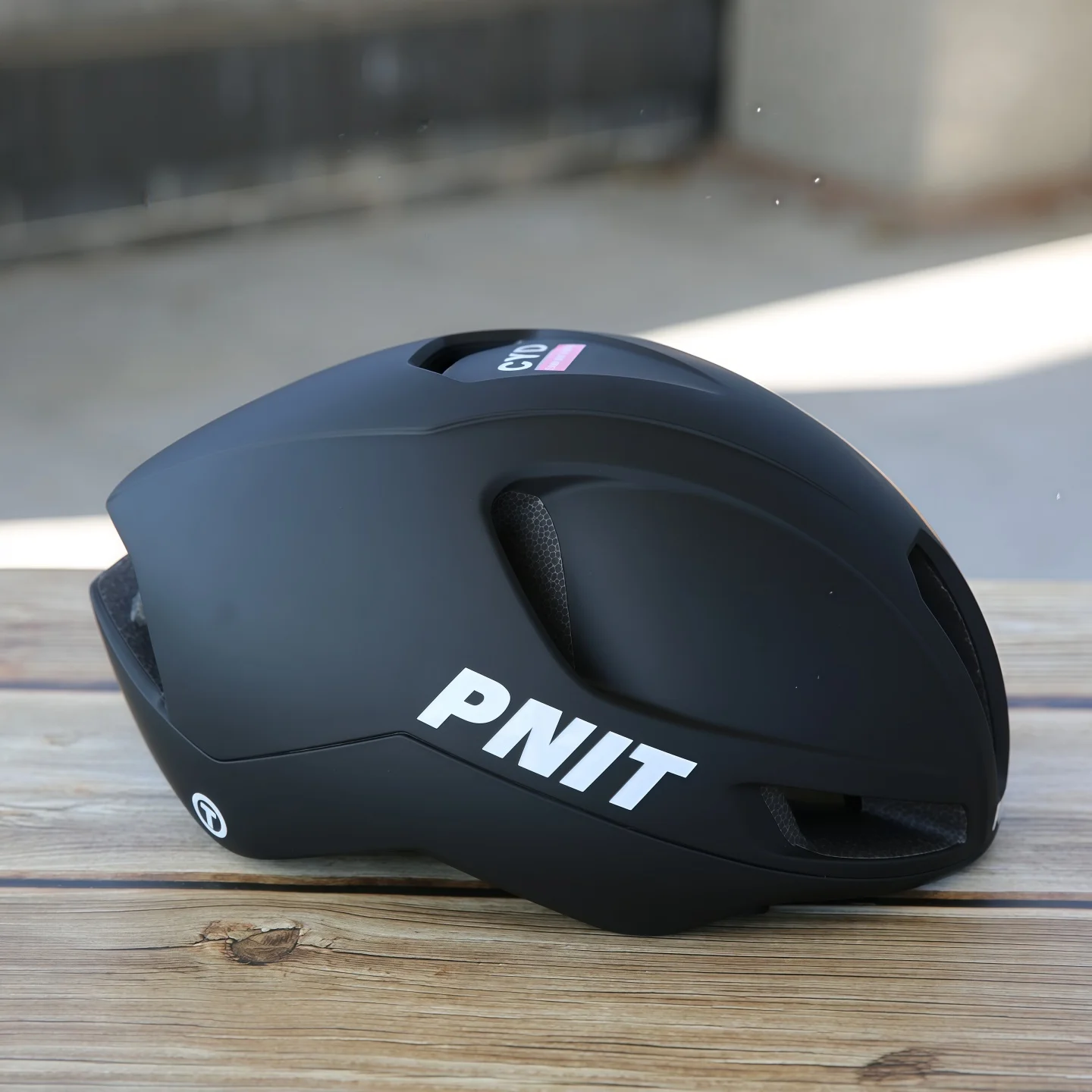 pnit-integrated-moulding-cycling-helmet-breathable-airy-road-bike-riding-safety-cap-comfortable-lightweight-for-adult-cyclists