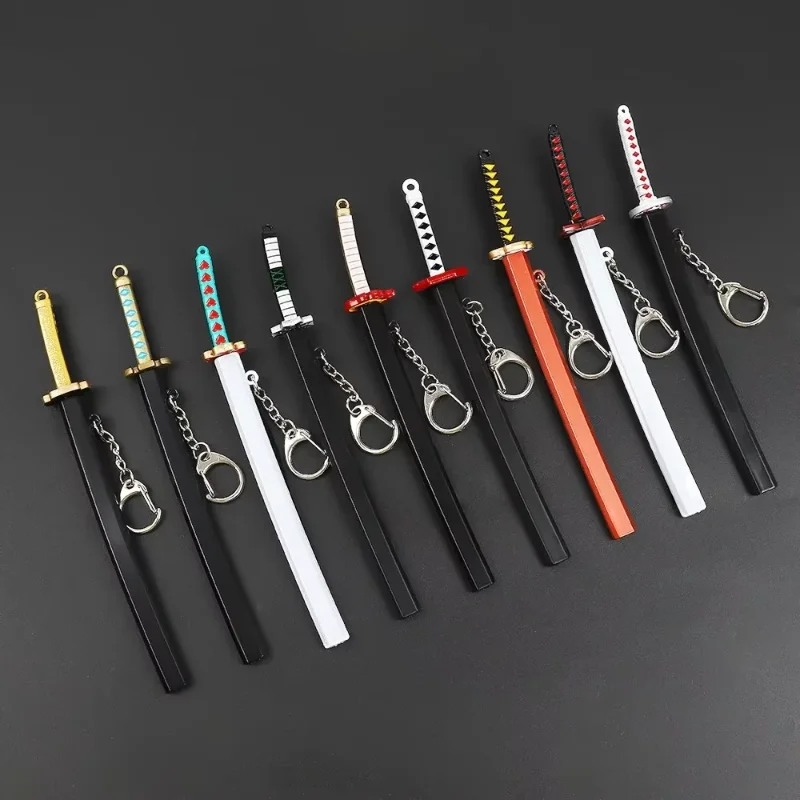 

17 см сплав с оболочкой, модель меча, брелок, мини-аниме, периферийный брелок, самурайский меч, украшение для дома, кулон