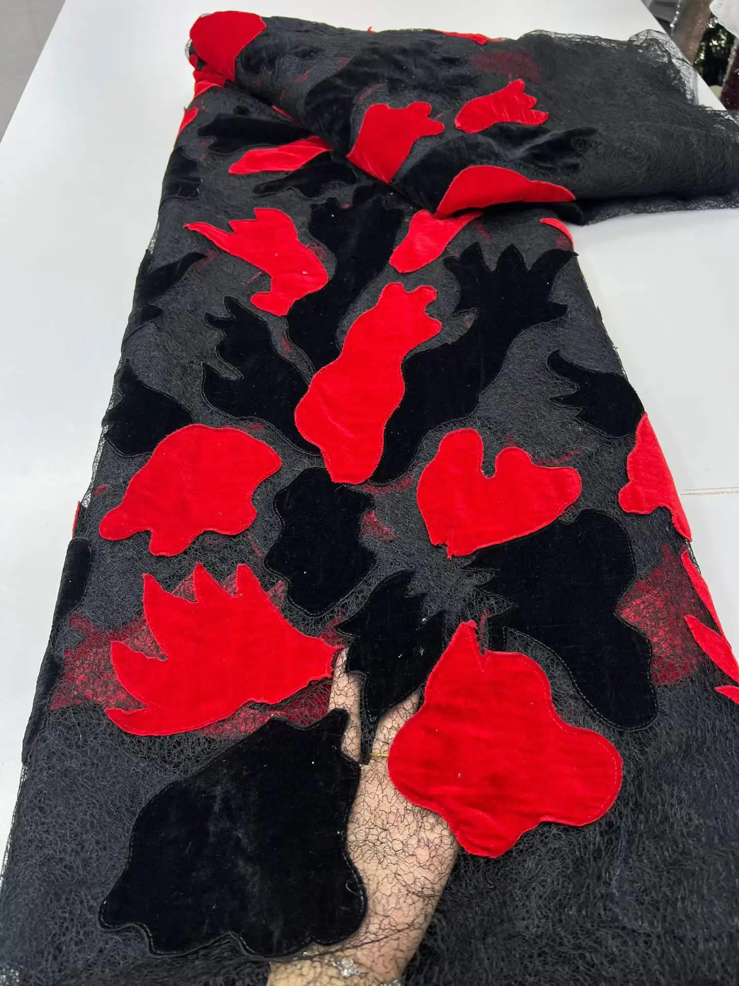 

Самая продаваемая французская бархатная кружевная ткань, 5 ярдов, 2026, высококачественная нигерийская праздничная многоцветная вышитая африканская кружевная ткань