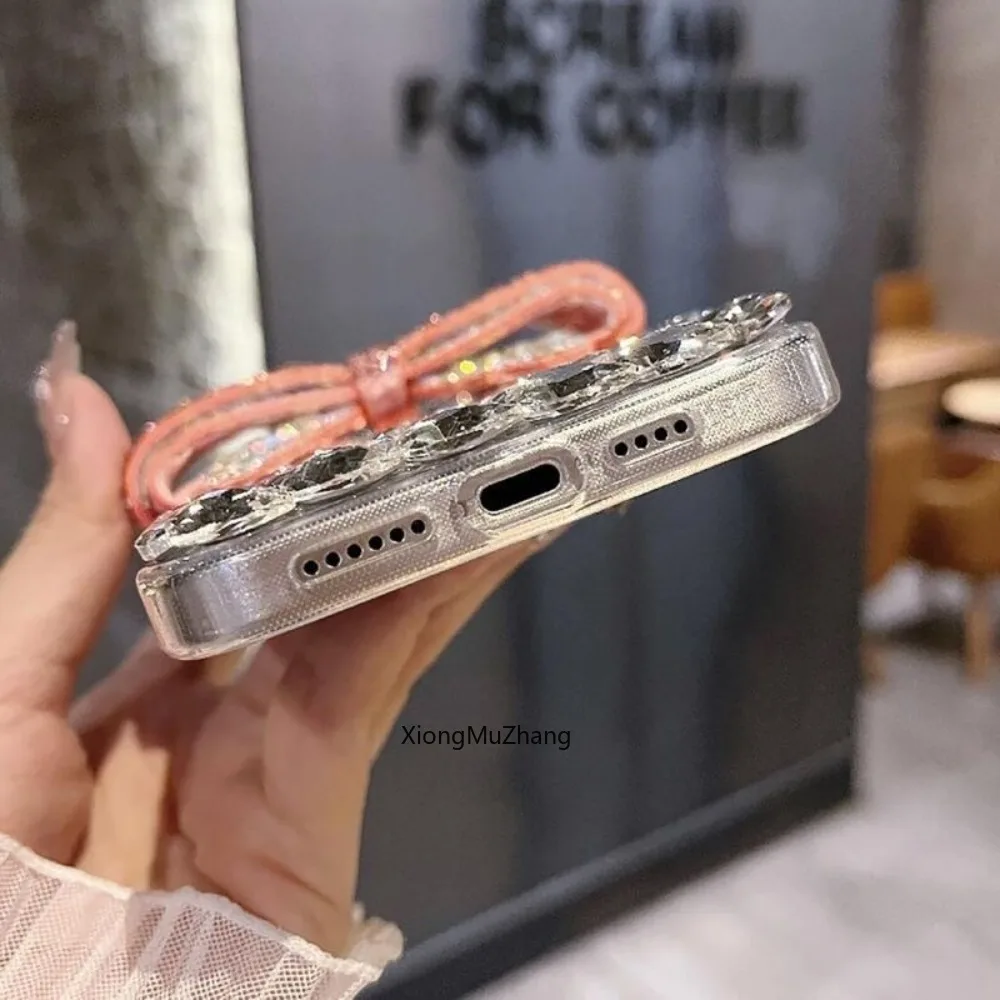 Vollständig mit Diamanten besetzte Handyhülle für iPhone 11 12 13 Mini 14 15 Pro Max 16 18 17 Pro Max Xs Max Luxuriöse Handgefertigte Schleifen-Handyhülle mit Kristallen – Detail 6