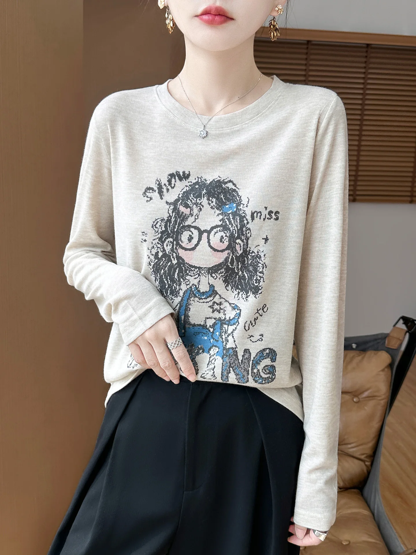 

Autumn 2025 Women's Versatile Long Sve round Ne Knitted Print Top Casual Loose Fit Soft Fabric Comfortable Daily Wear
