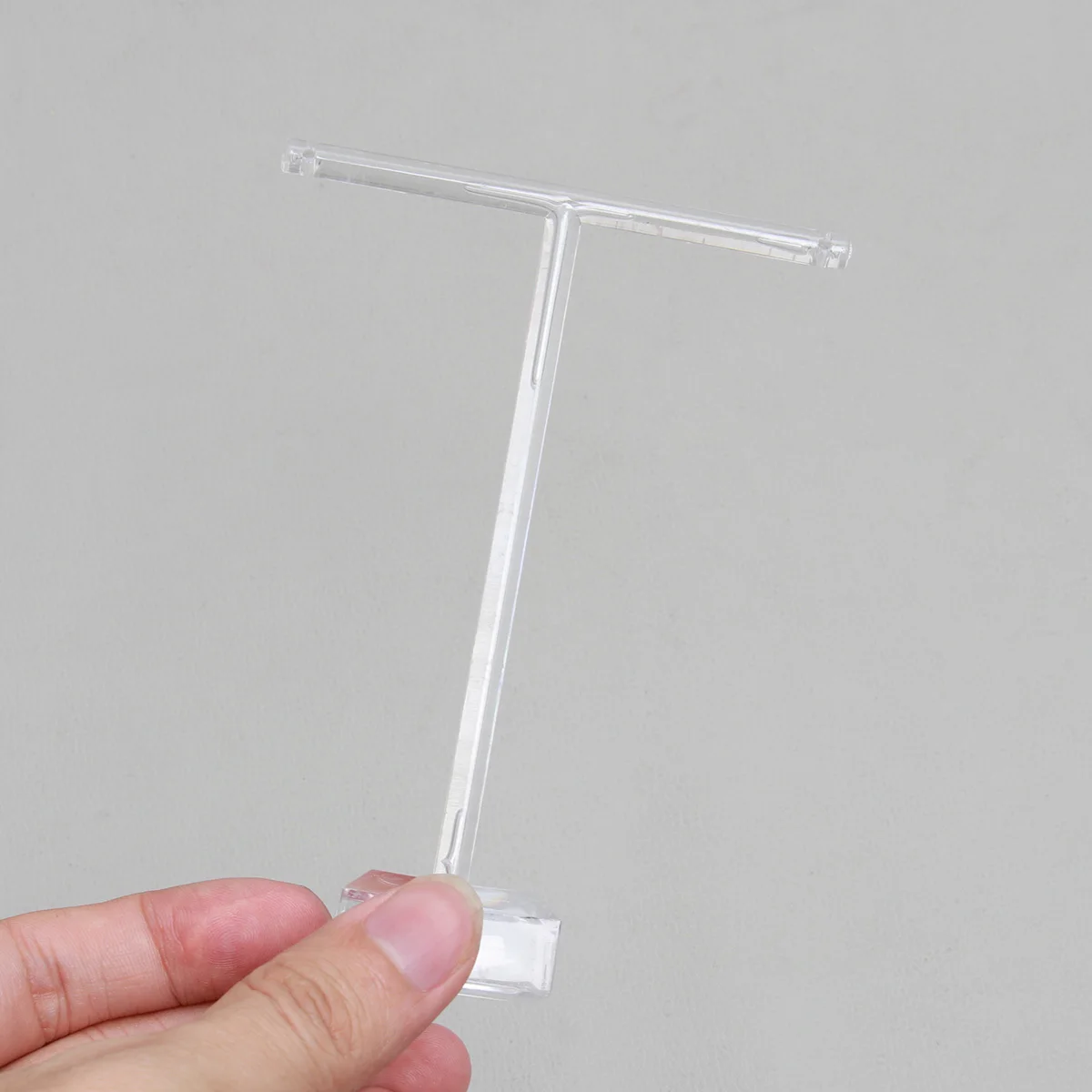 

2Pcs Acrylic T-Shape Earring Stand Holder Jewelry Display Rack for Earrings Bracelet Keys Organizer Stable Studs Display