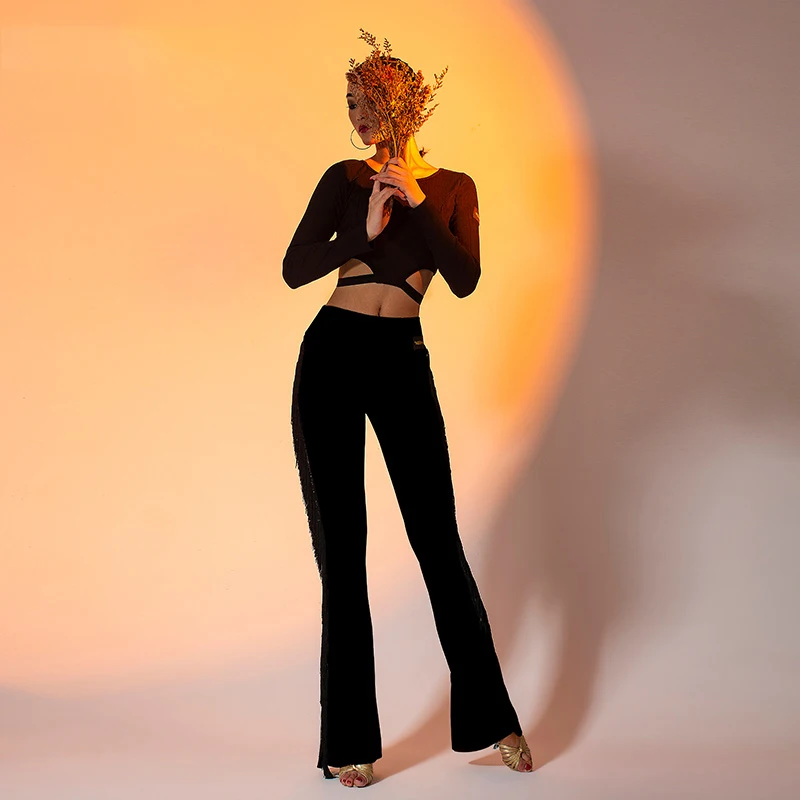 سراويل الرقص اللاتينية ذات مهدب باللون الأسود سراويل نسائية مثيرة بفتحة ملابس احترافية لقاعة الرقص سراويل تشا سامبا BL7703