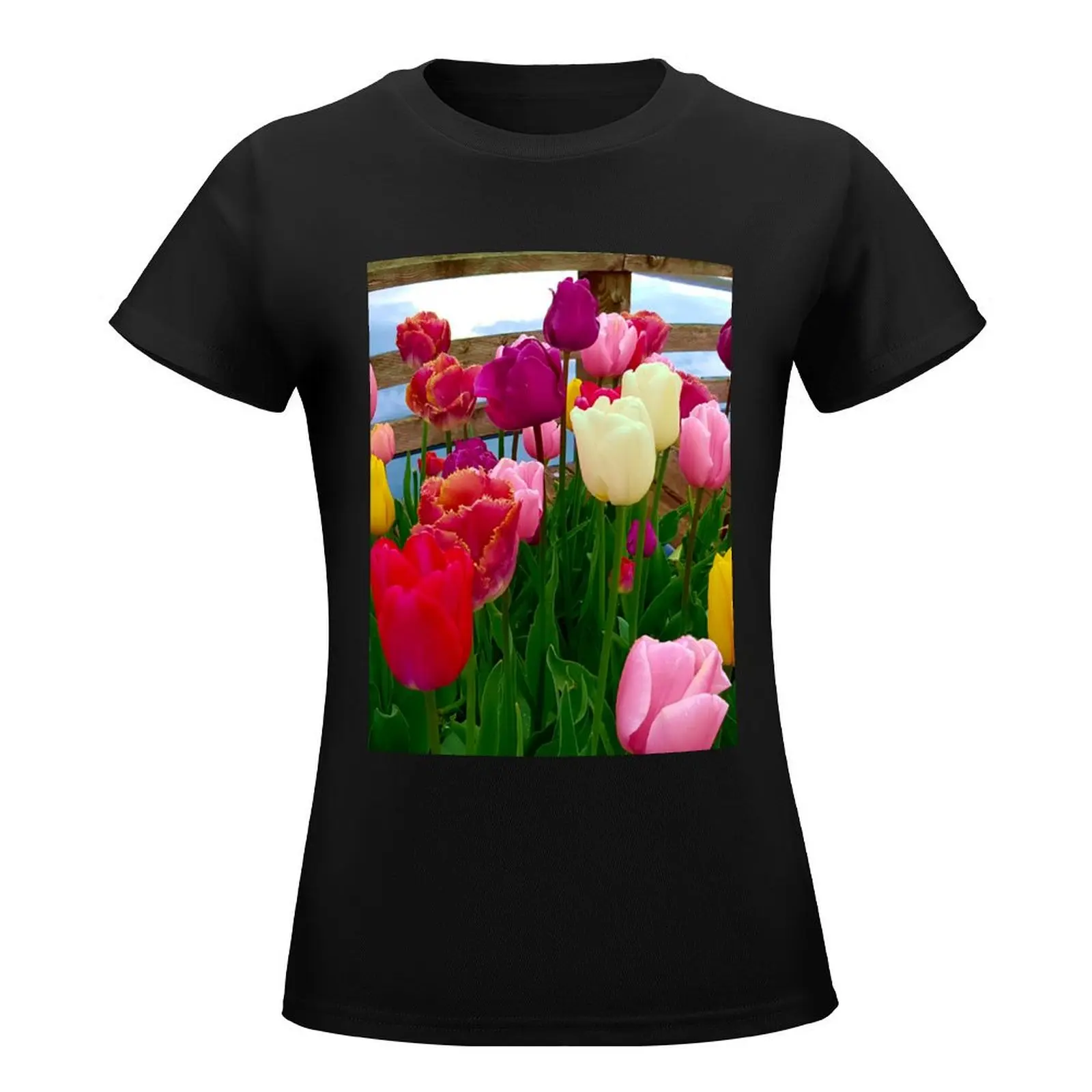 Tulip assortment by the lake T-Shirt korean fashion Female clothing lady clothes Aesthetic clothing tshirts woman