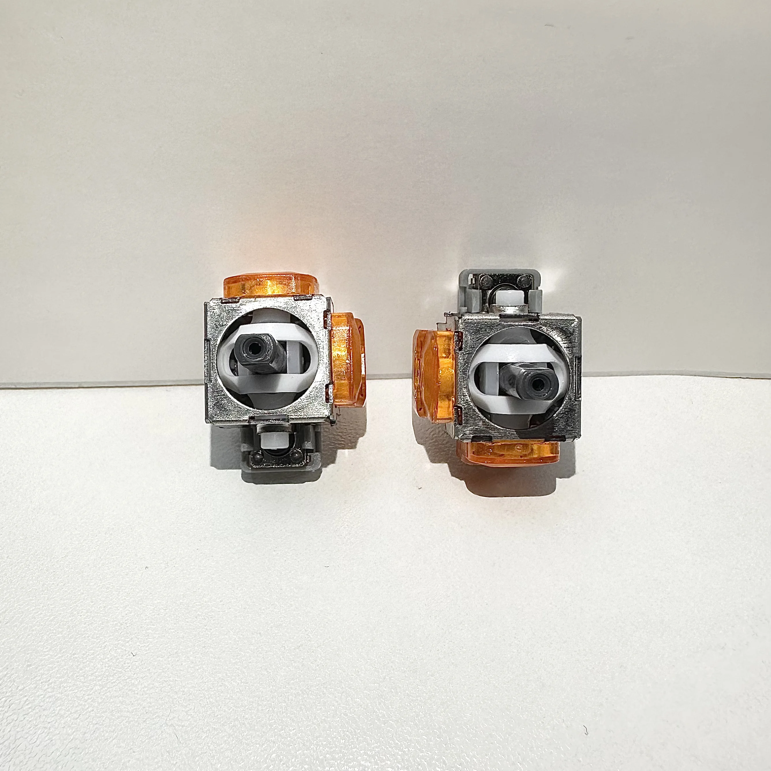 100 قطعة جديد GINFULL TMR ل PS5 DualSense عصا التحكم التناظرية الخطي الاستشعار المضادة للانجراف انخفاض استهلاك الطاقة منخفضة الضوضاء عالية الدقة #5