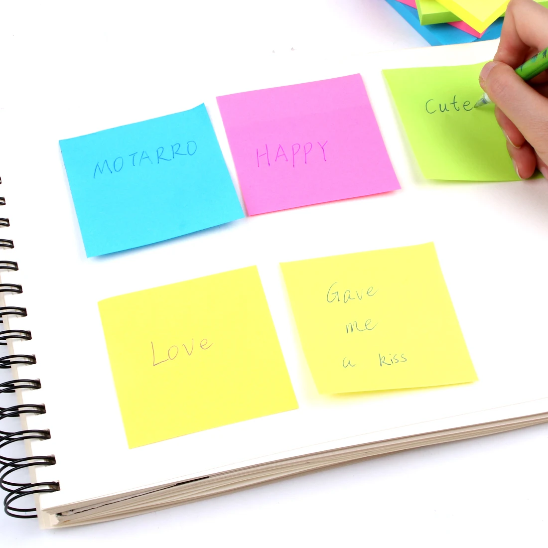 MOTARRO 500 Sheets Fluorescent Color 3*3inch Sticky Note Posted Planner Sticker Notepad Memo Pad School Office Supplies