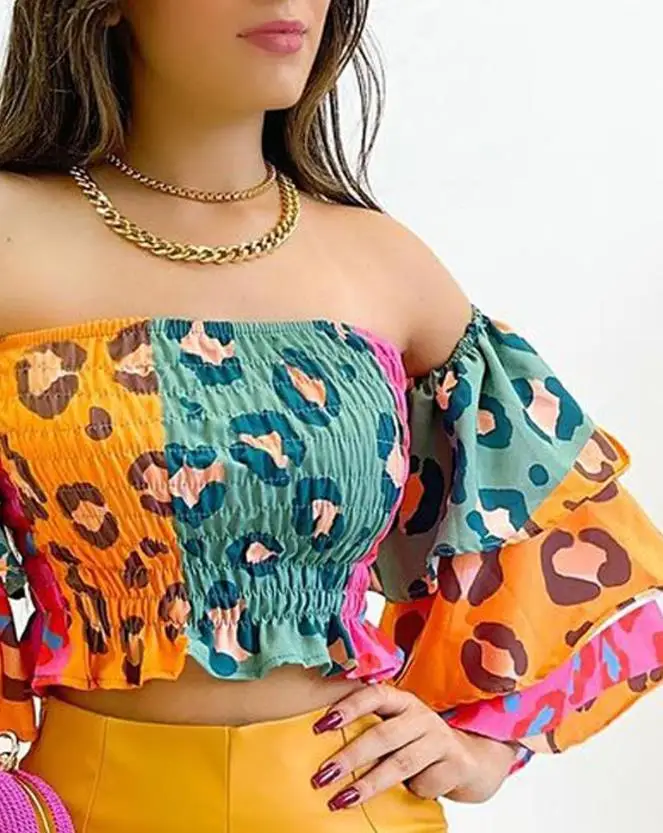 Summer Sweet and Spicy Leopard Pattern Off Shoulder Bell Sleeves Sleeveless Short Top and Shorts Set