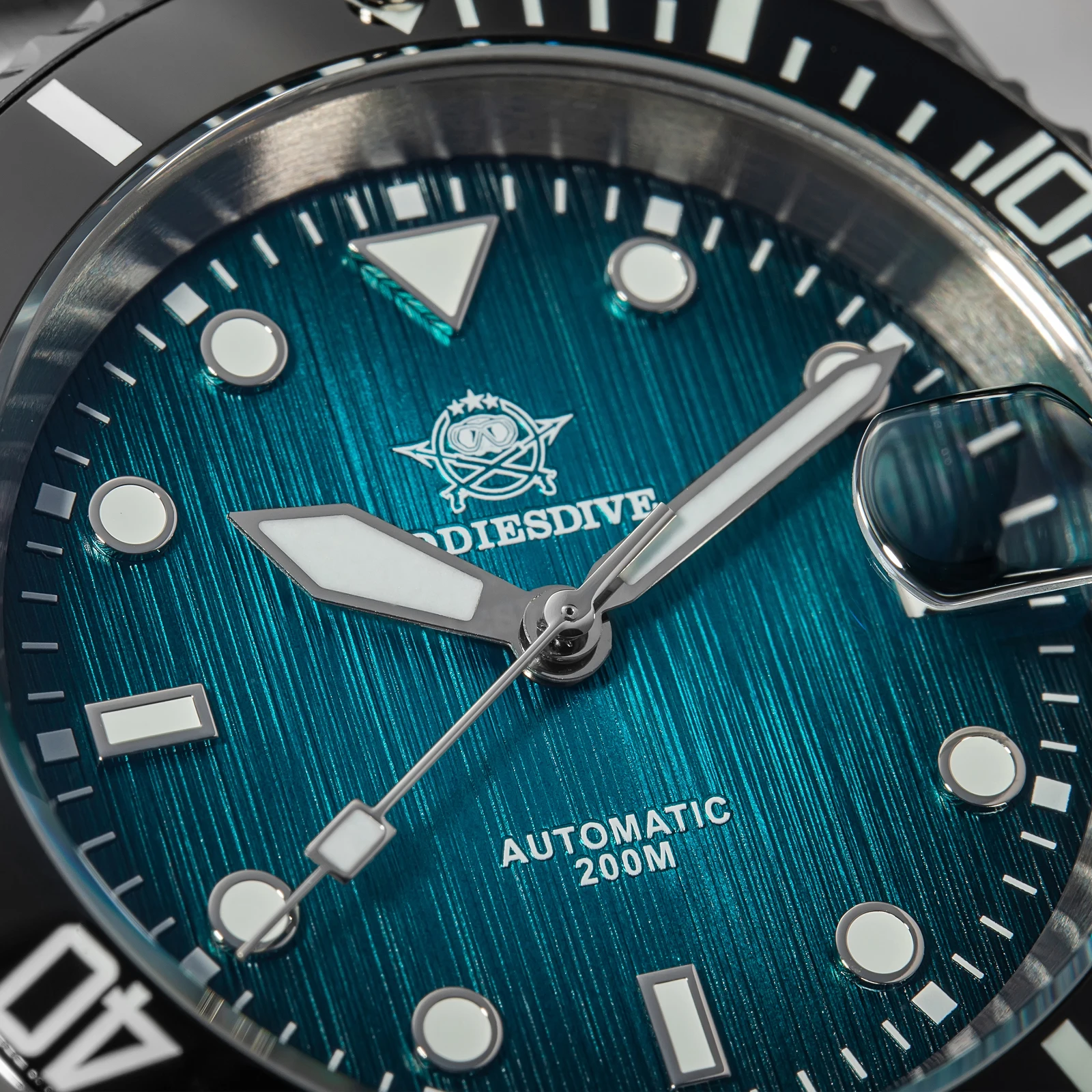 Relojes mecánicos ADDIESDIVE para hombre, nuevo reloj automático con esfera texturizada verde 3D, reloj de buceo fantasma de agua luminoso BGW9 de acero inoxidable
